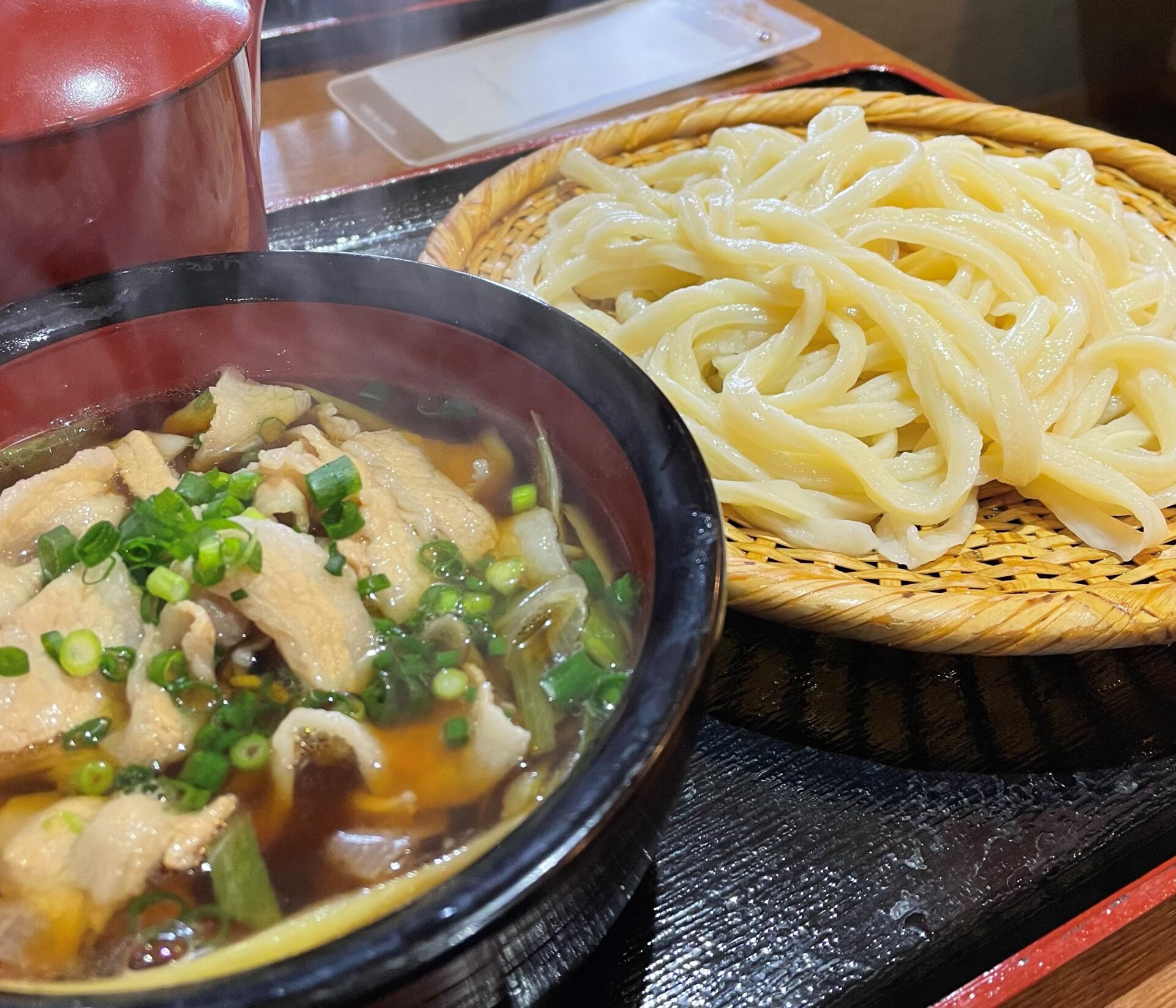 宮城県内で武蔵野うどんが食べられる唯一のお店 つけ麺スタイルの極太うどんが旨いぞ 手ぶちうどん 吉平 青葉区川平