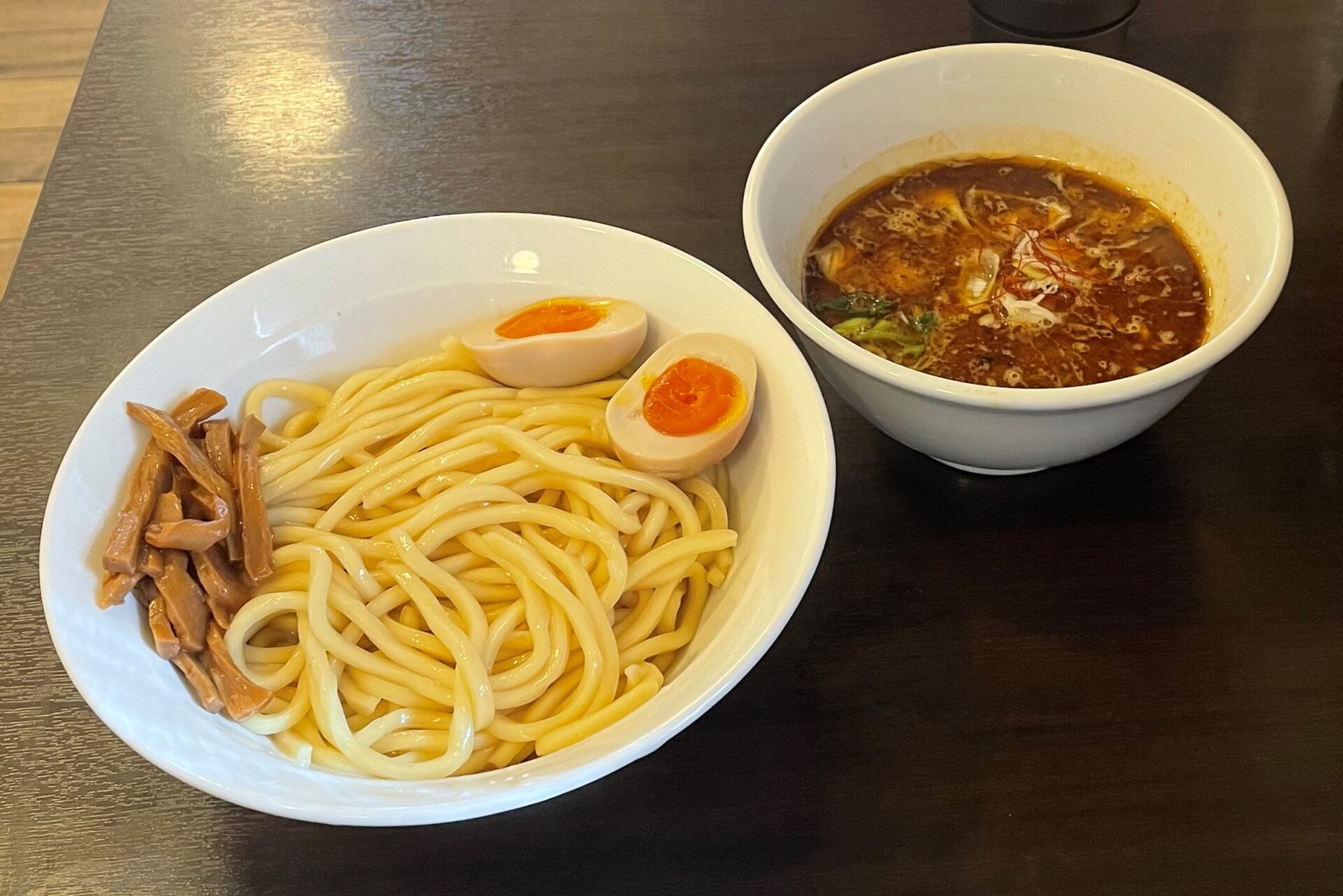 濃厚なスープもさることながらこの麺が美味すぎるんです らーめんｏｎｅ で大好きな旨辛シリーズ全制覇